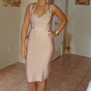 bebe Midi Dress